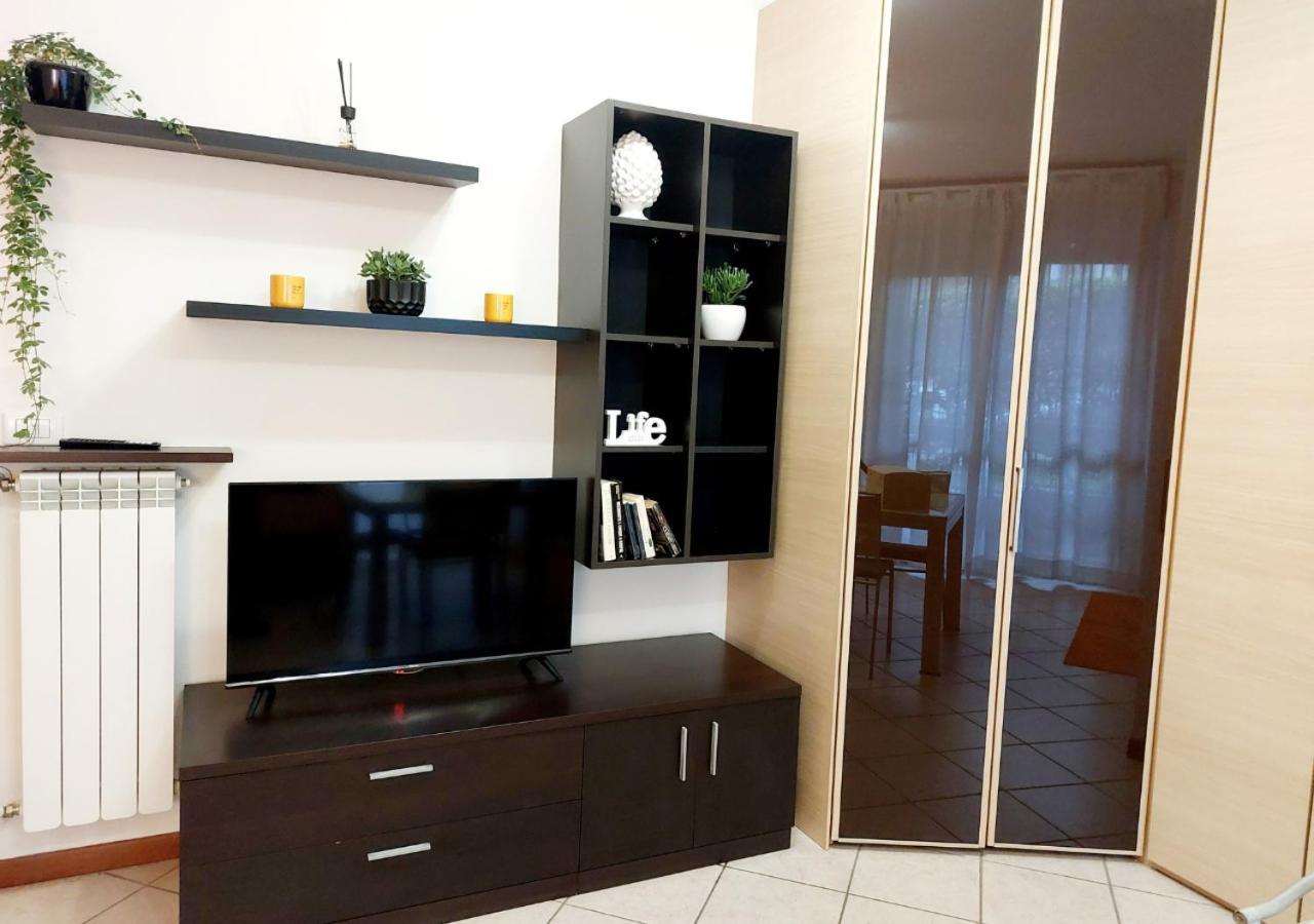 Monolocale-7 Minuti Da Bergamo, 10 Minuti Milan Bergamo Airport Apartment